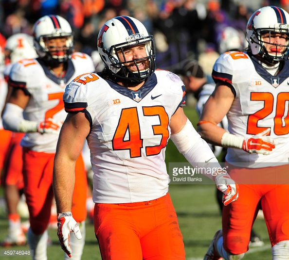 EVANSTON, IL - NOVEMBER 29: on November 29, 2014 at Ryan Field in Evanston, Illinois.  The Illinois Fighting Illini defeated the Northwestern Wildcats 47-33.  (Photo by David Banks/Getty Images) *** Local Caption ***